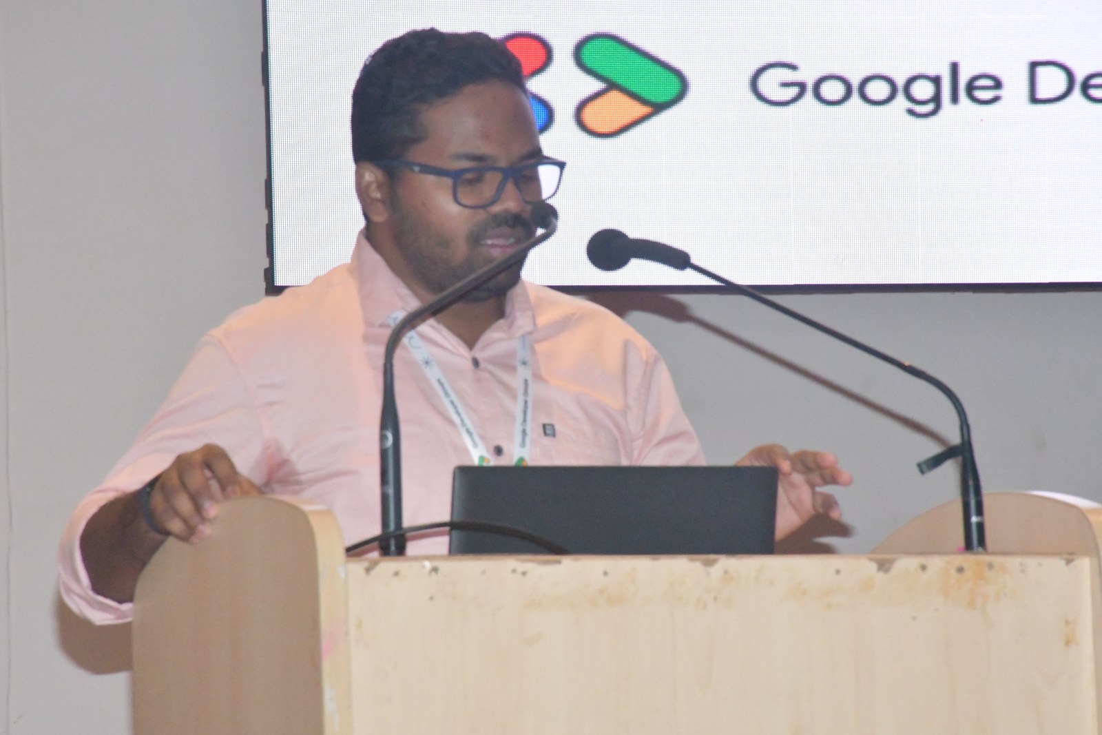 Speaker presentation